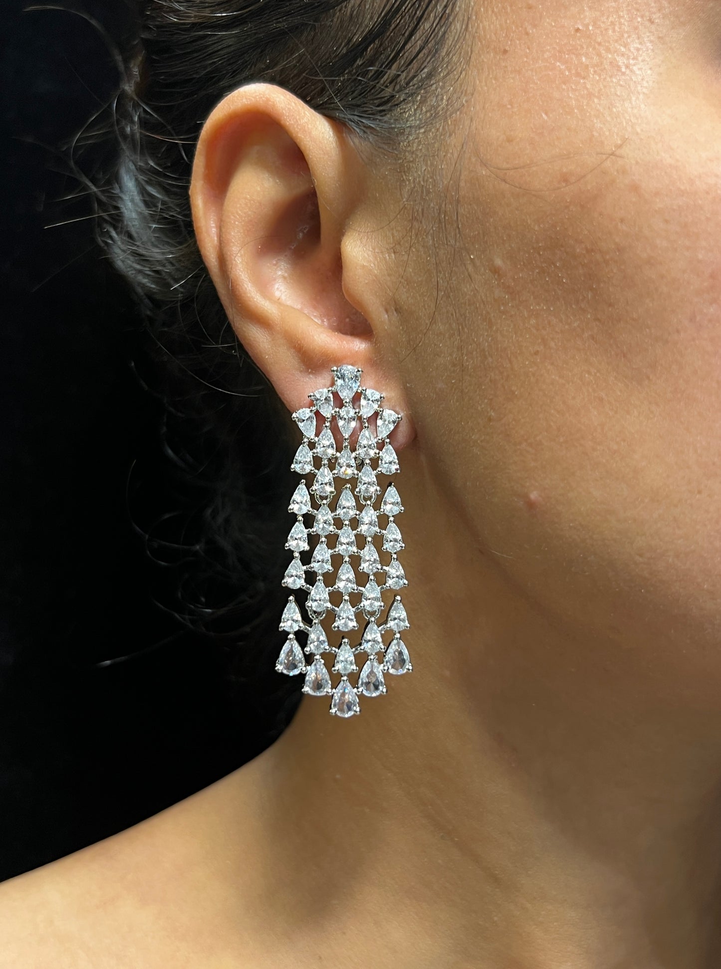 TIFFANY DIAMOND EARRING E-1054