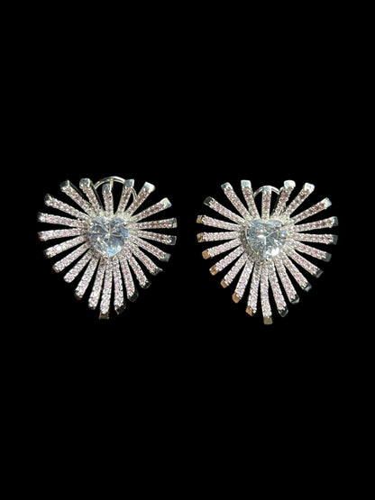 MAYA NANO DIAMOND HOOP EARRING E-1013