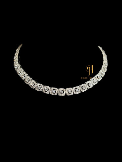 AVA DIAMOND NECKLACE