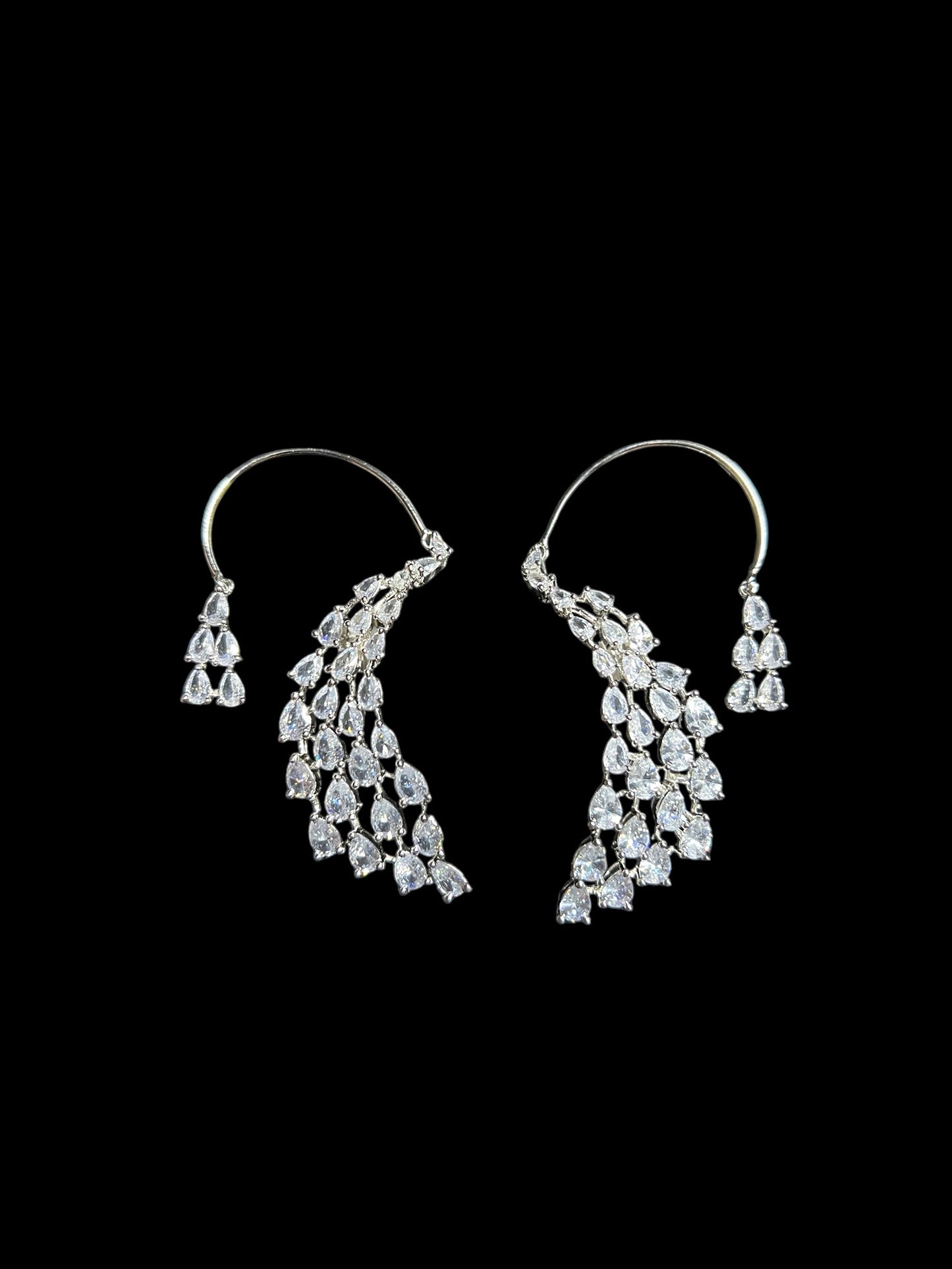 RENATA DIAMOND EARRING E-1061