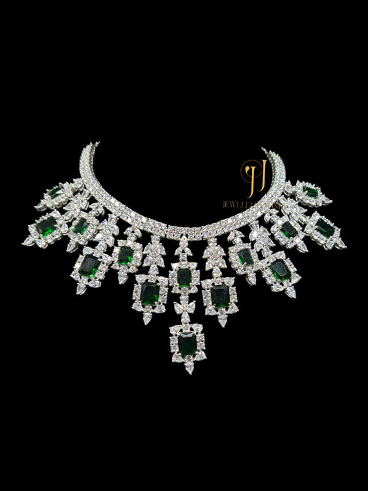 OREN DIAMOND NECKLACE