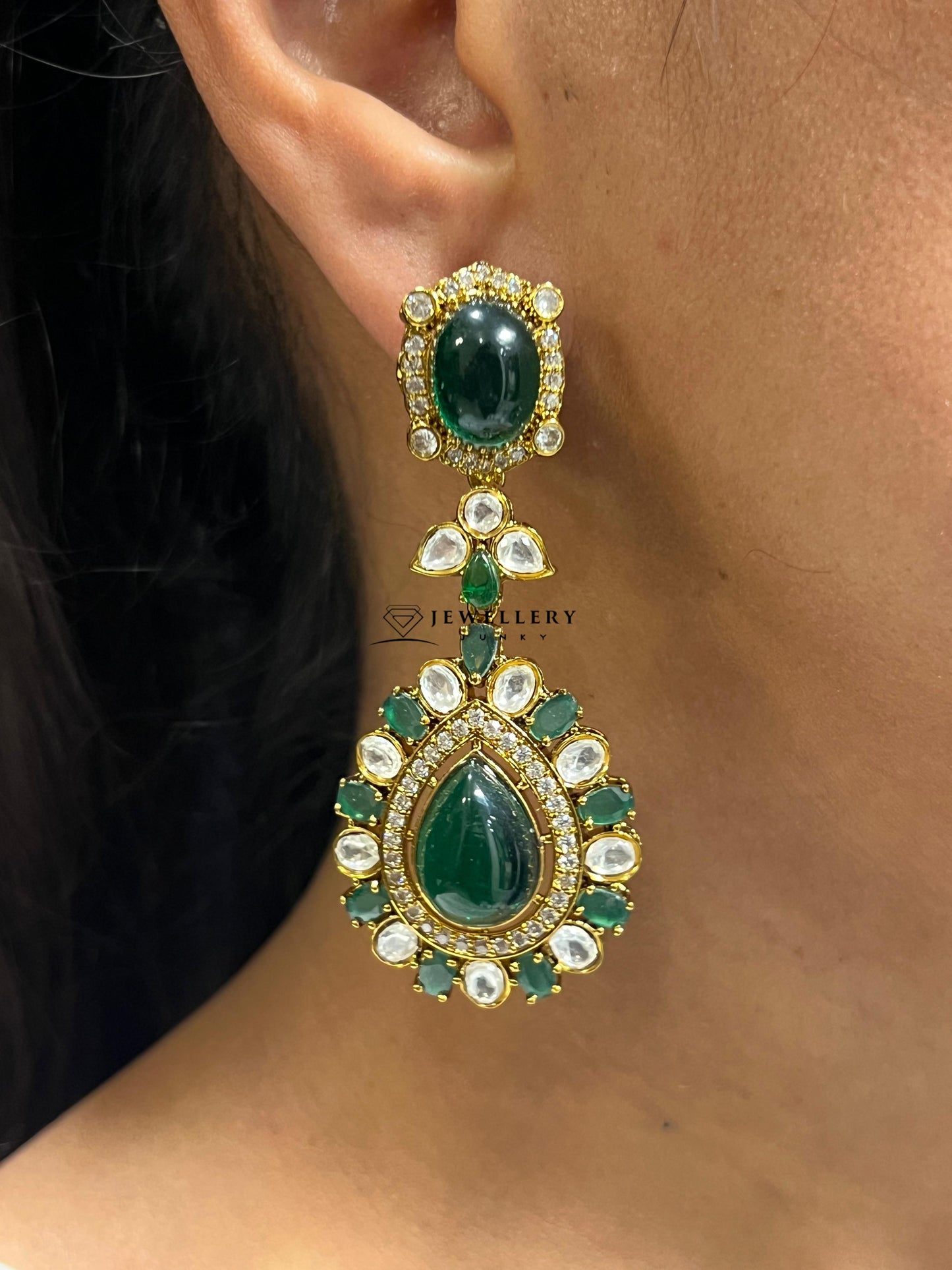 AZZA KUNDAN NECKLACE