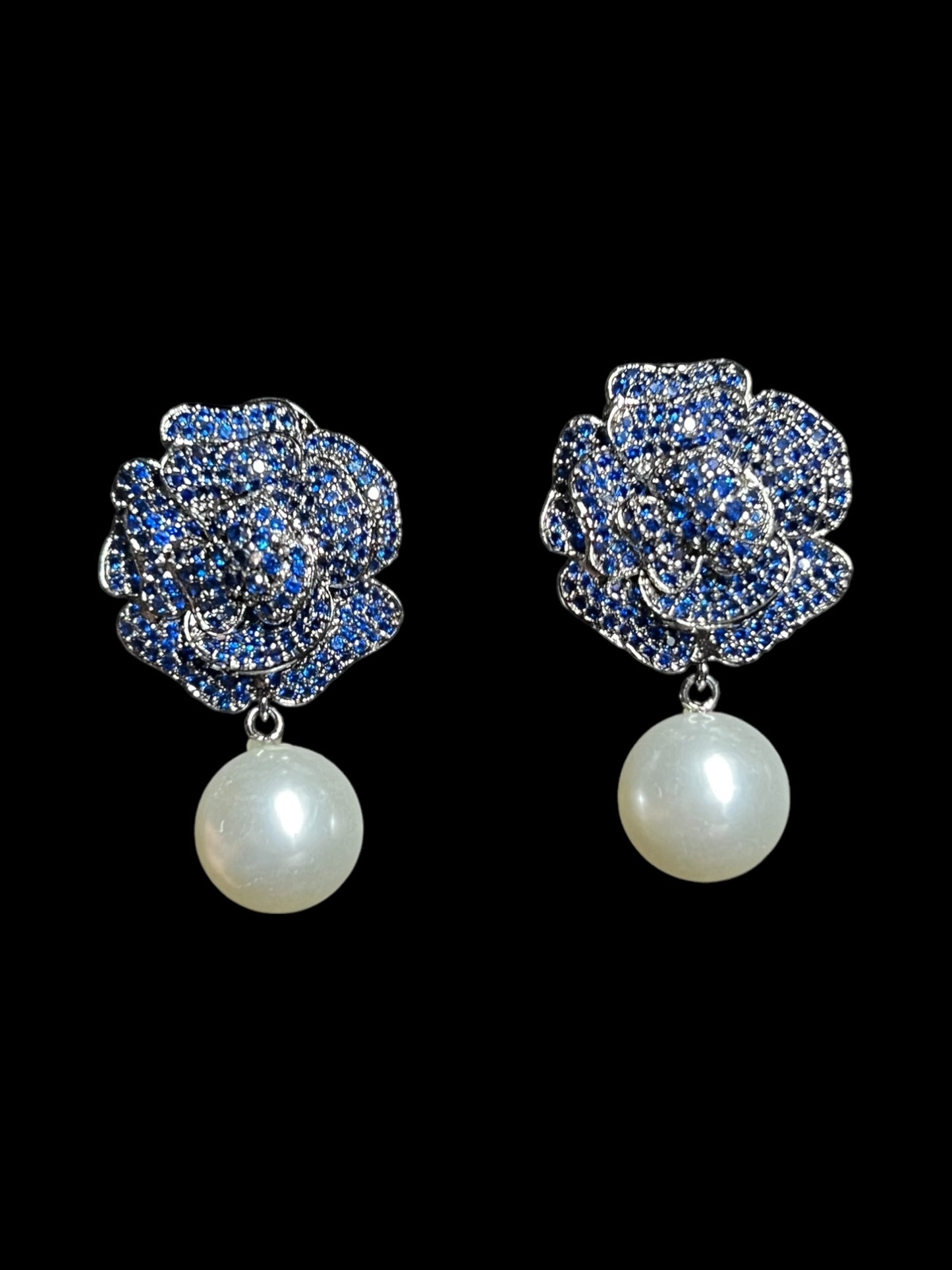 SAILOR NANO ROSE STUD