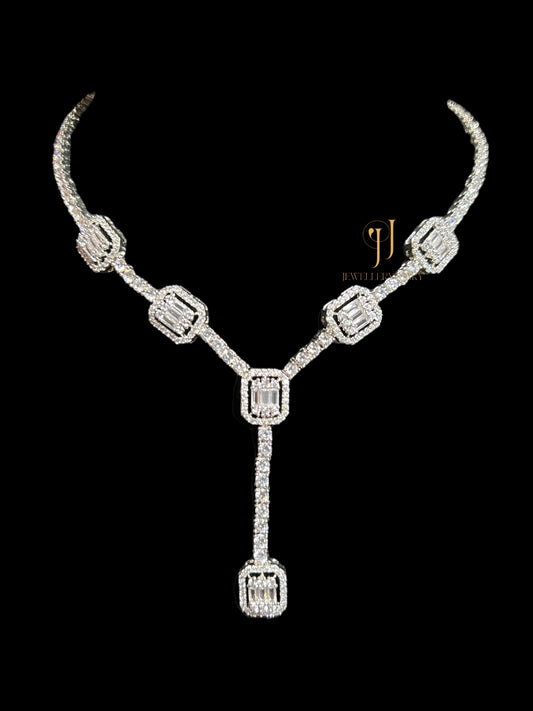 DALLAS DIAMOND NECKLACE