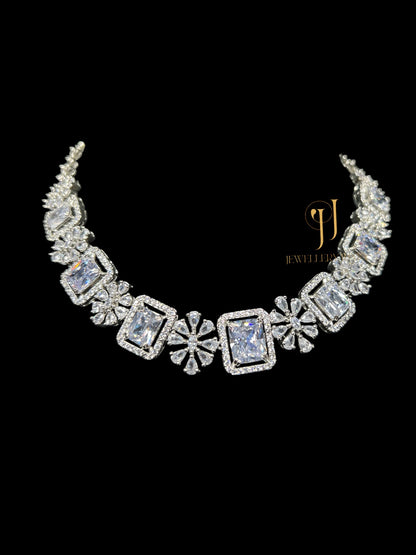 PAIGE DIAMOND NECKLACE