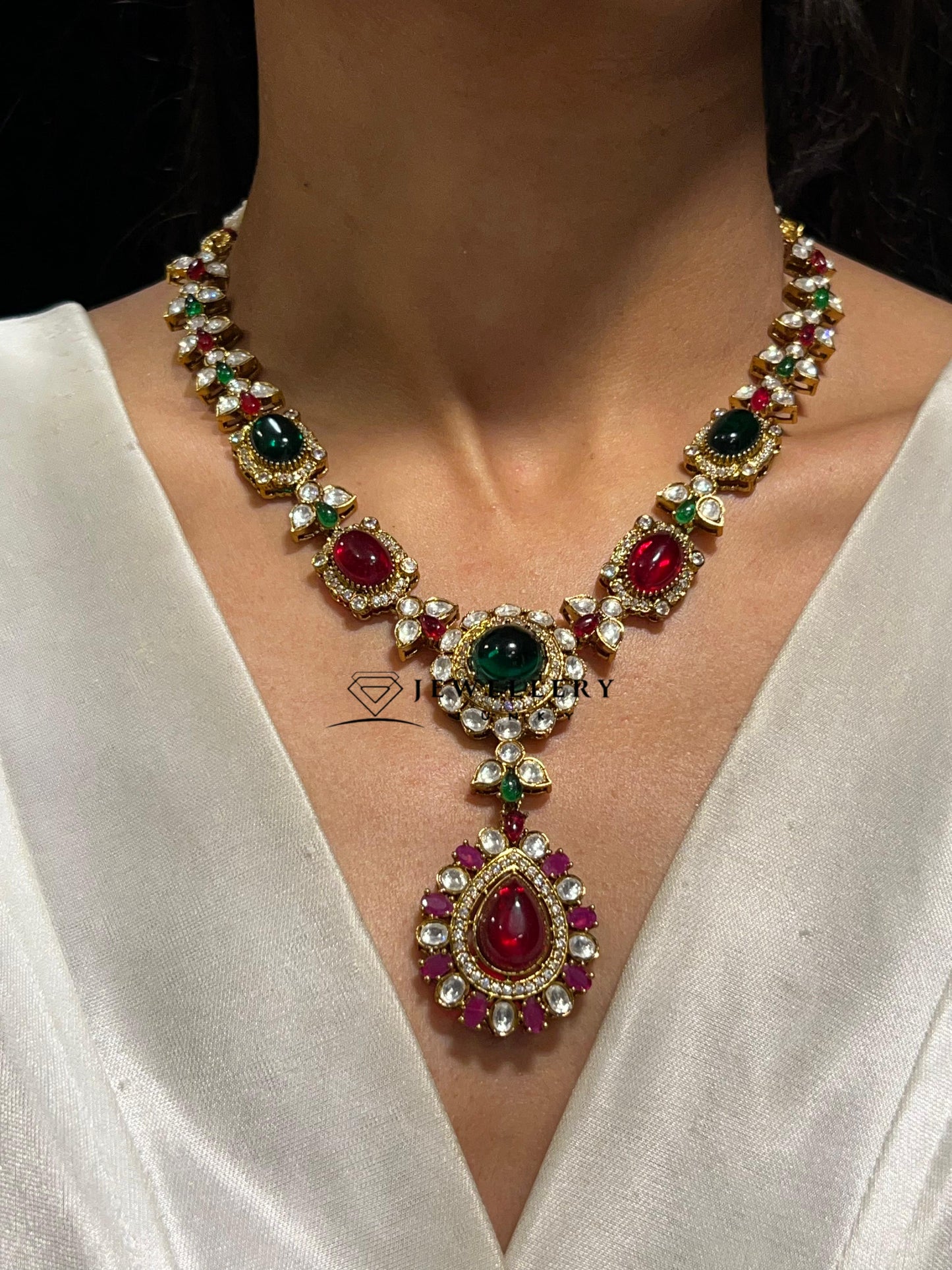 AZZA KUNDAN NECKLACE