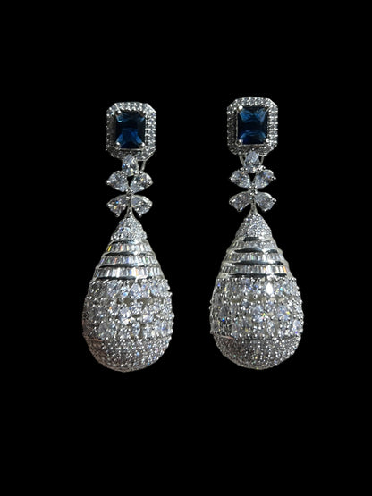 TYRA DIAMOND EARRING E-1039