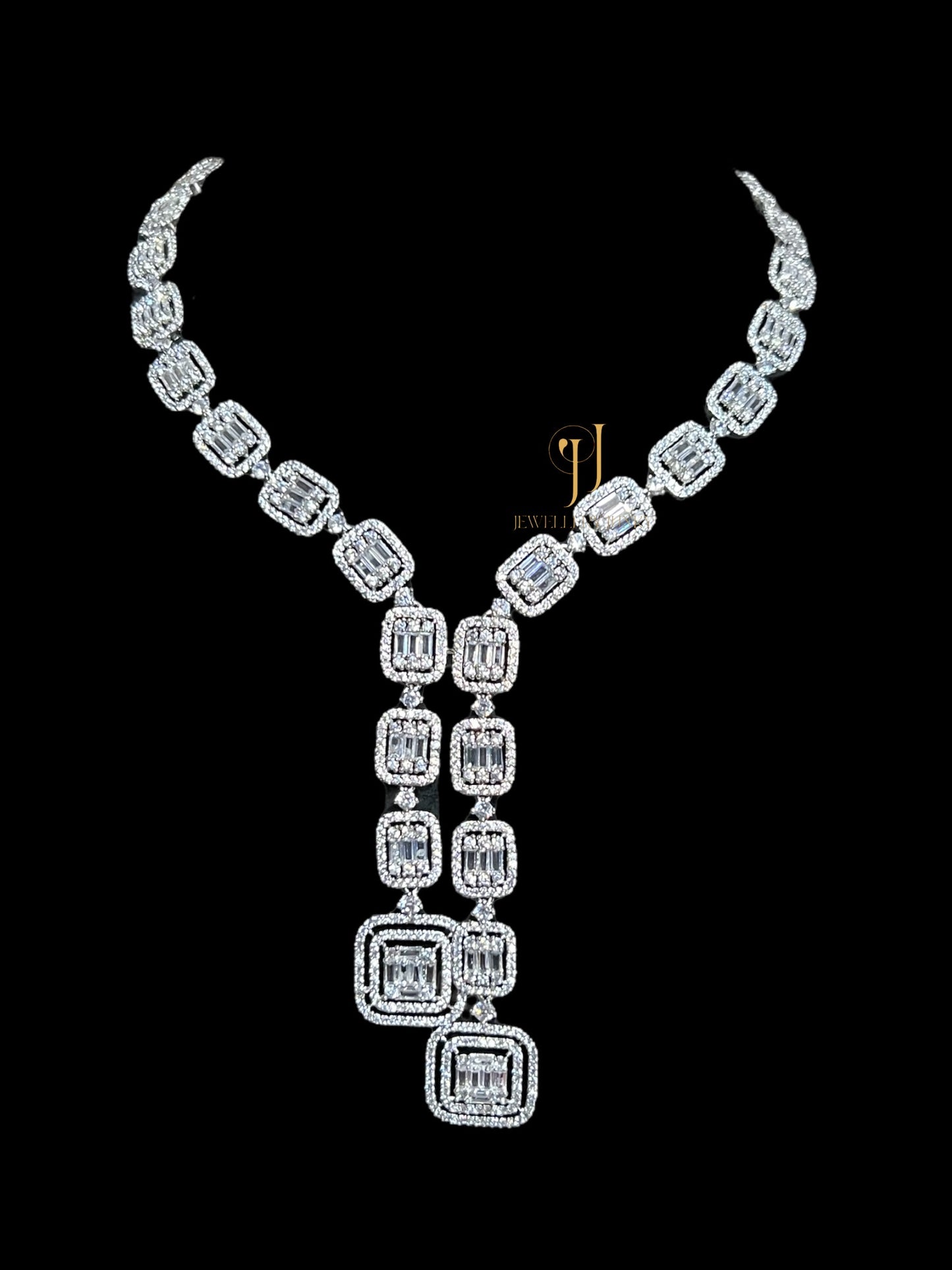 ADARA DIAMOND BAGUETTE NECKLACE N-1037