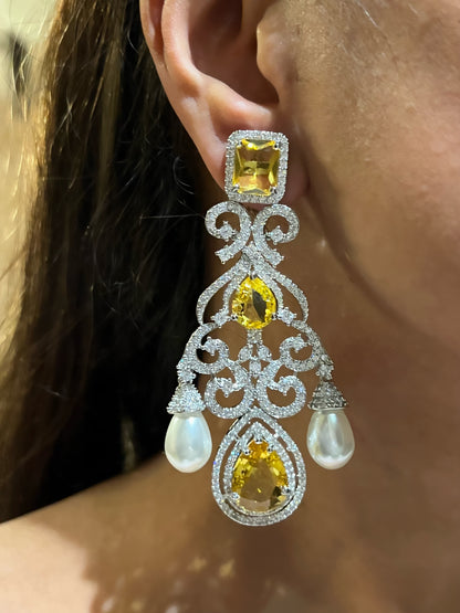MYRA DIAMOND PEARL DROP EARRING E-1019