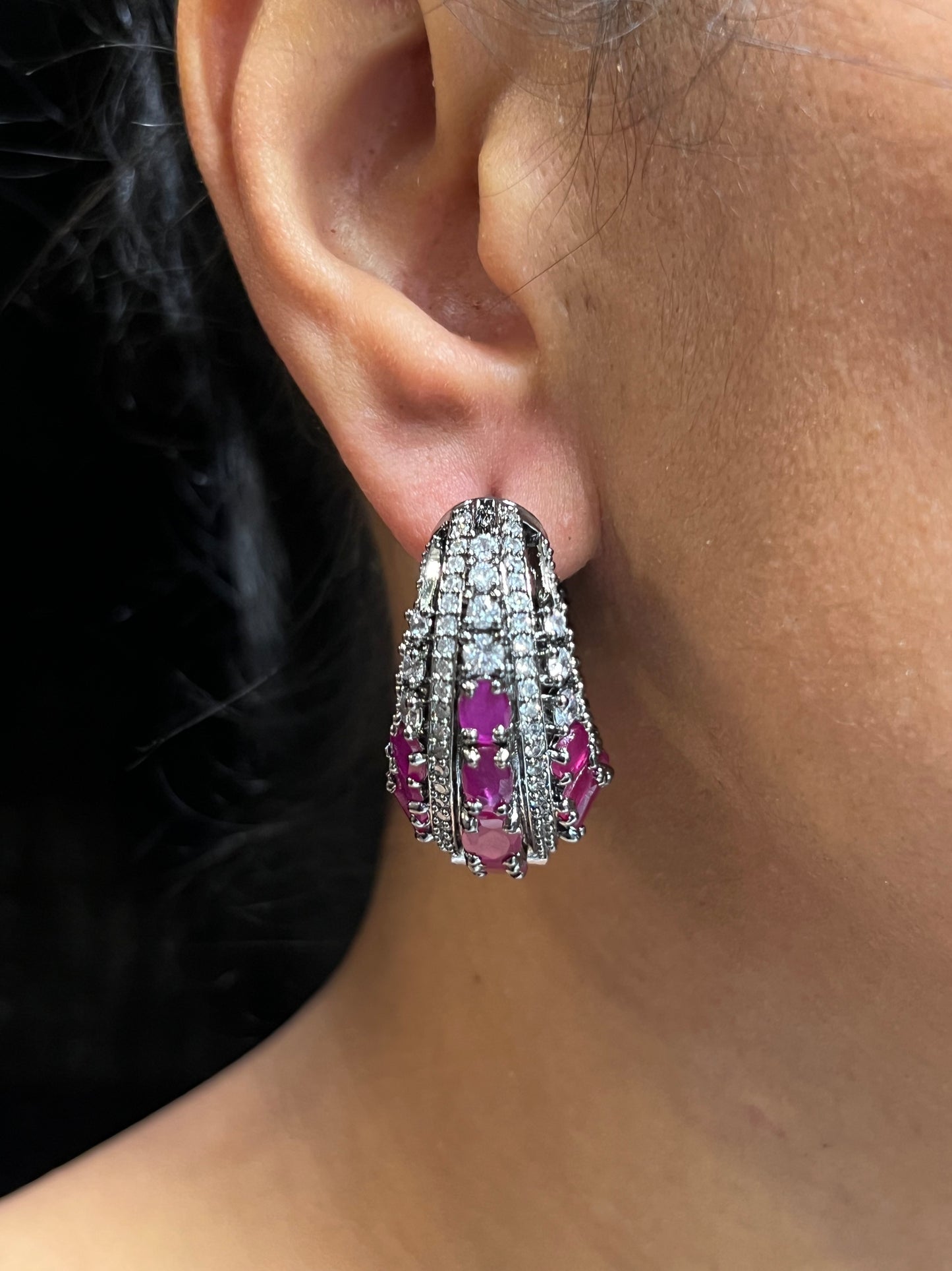 MIA DIAMOND HOOP EARRING