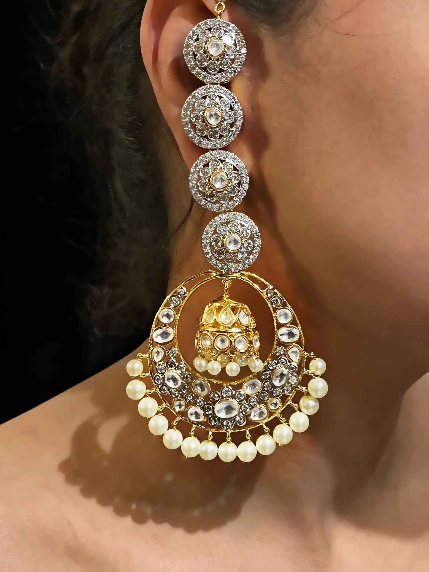 NARGIS KUNDAN JUMKA
