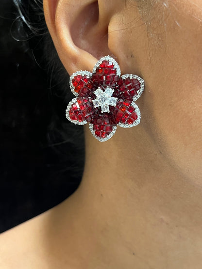 ASTRIA INVISIBLE FLOWER DIAMOND STUD