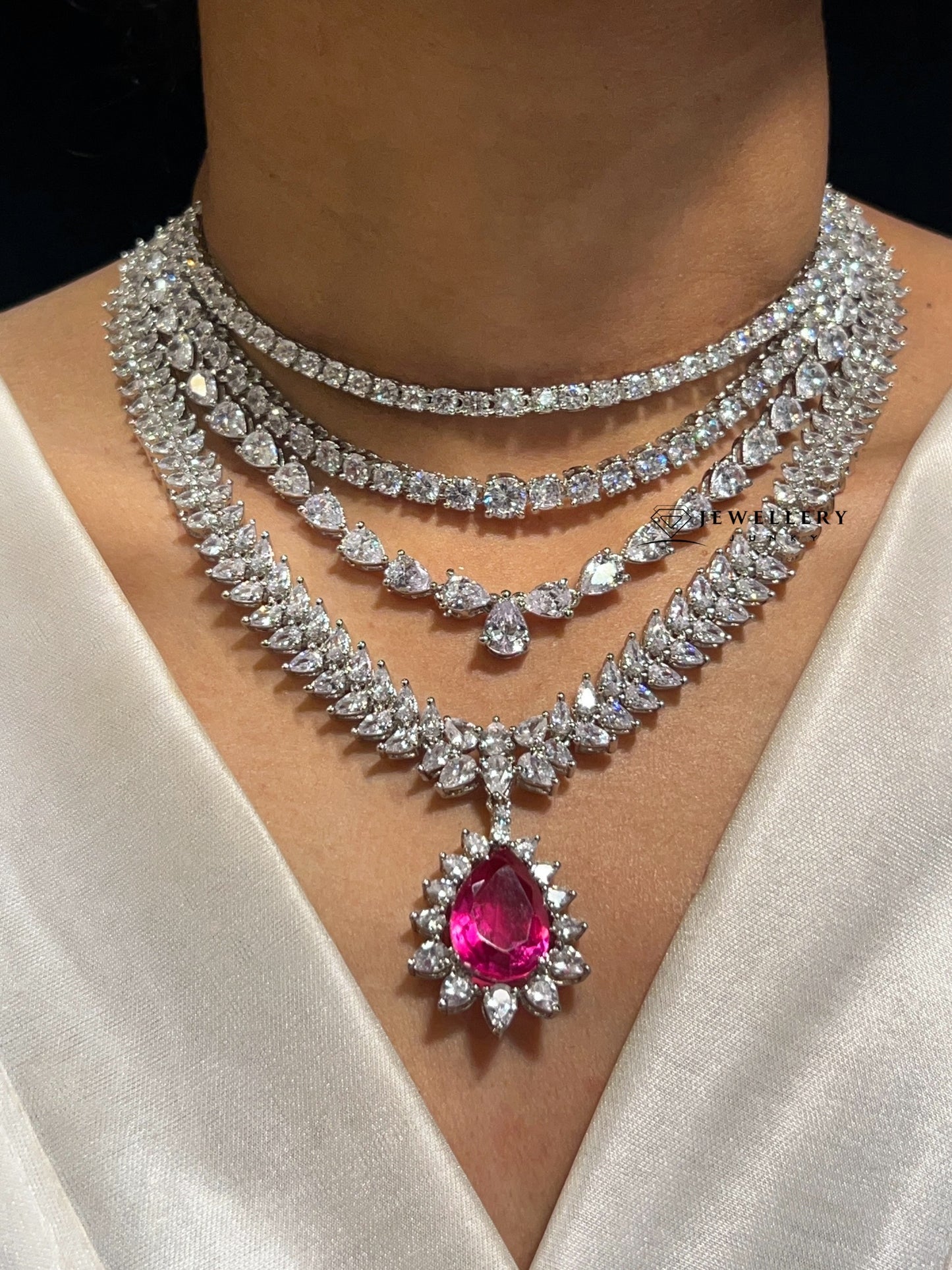 MIRANDA DIAMOND LAYERED NECKLACE