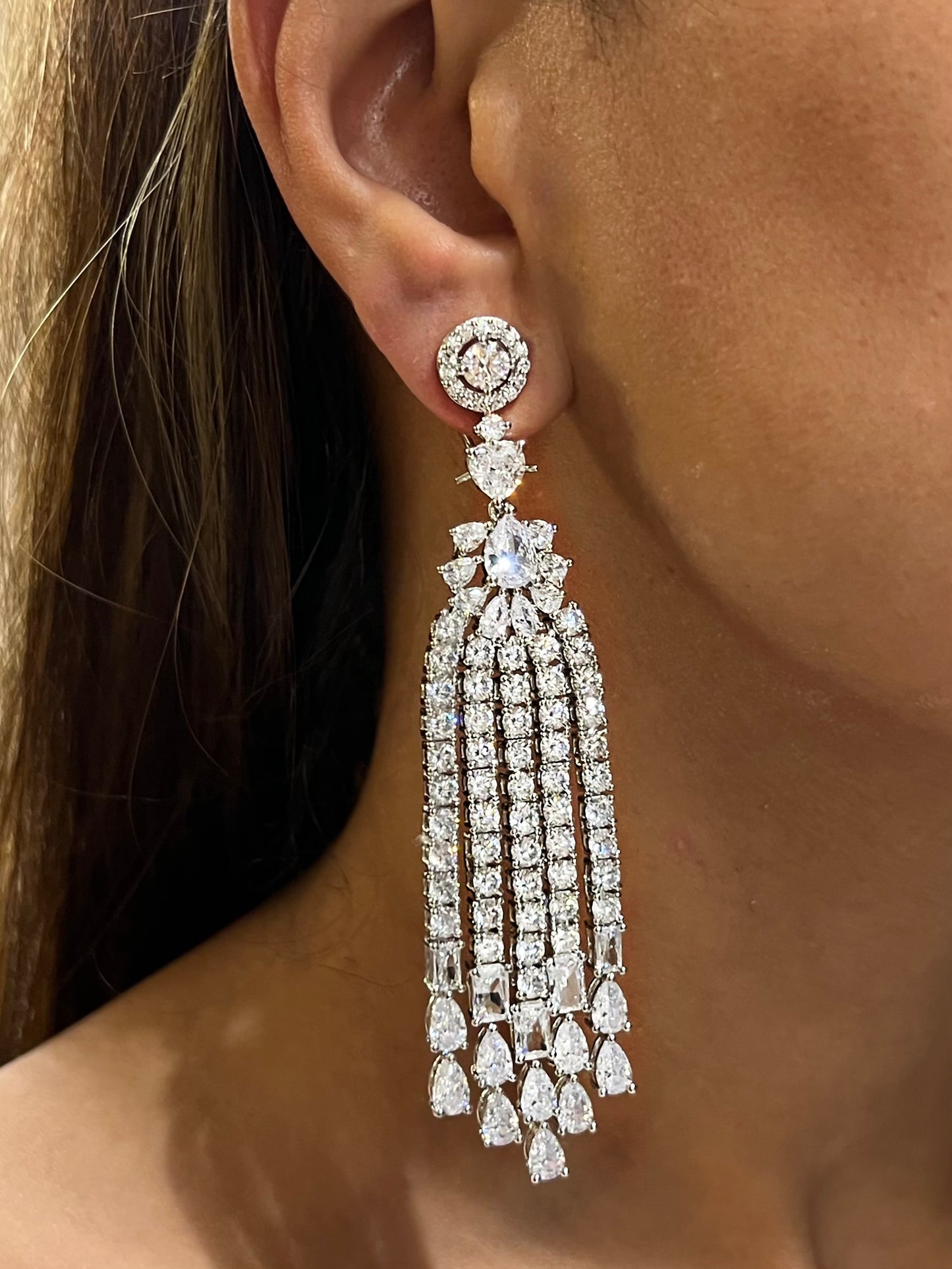 SIENNA DIAMOND EARRING E-1035