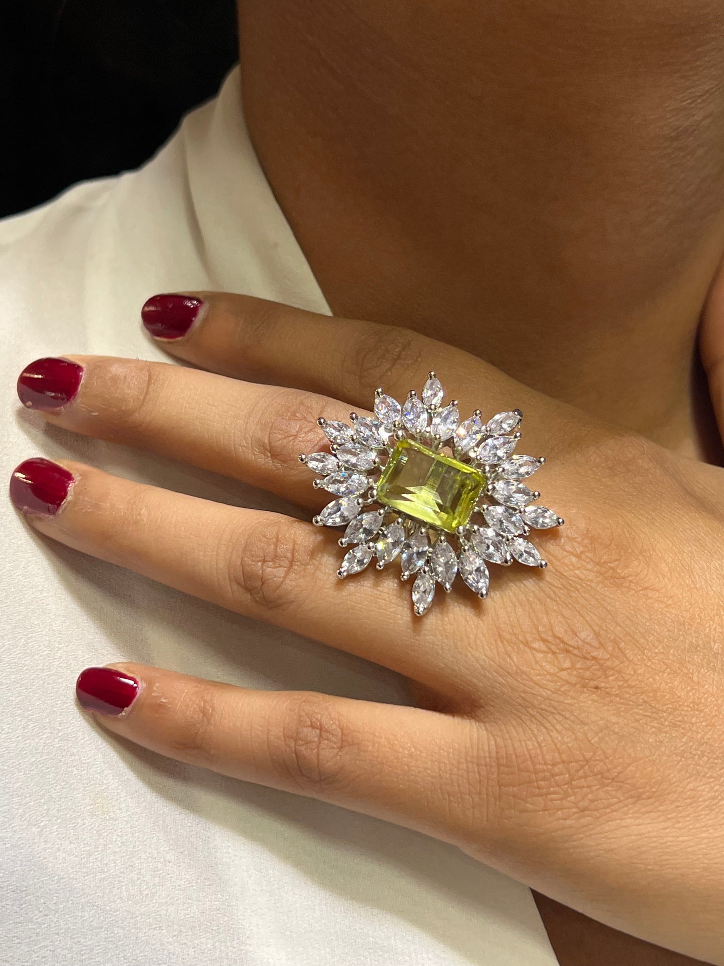BRENDA DIAMOND RING