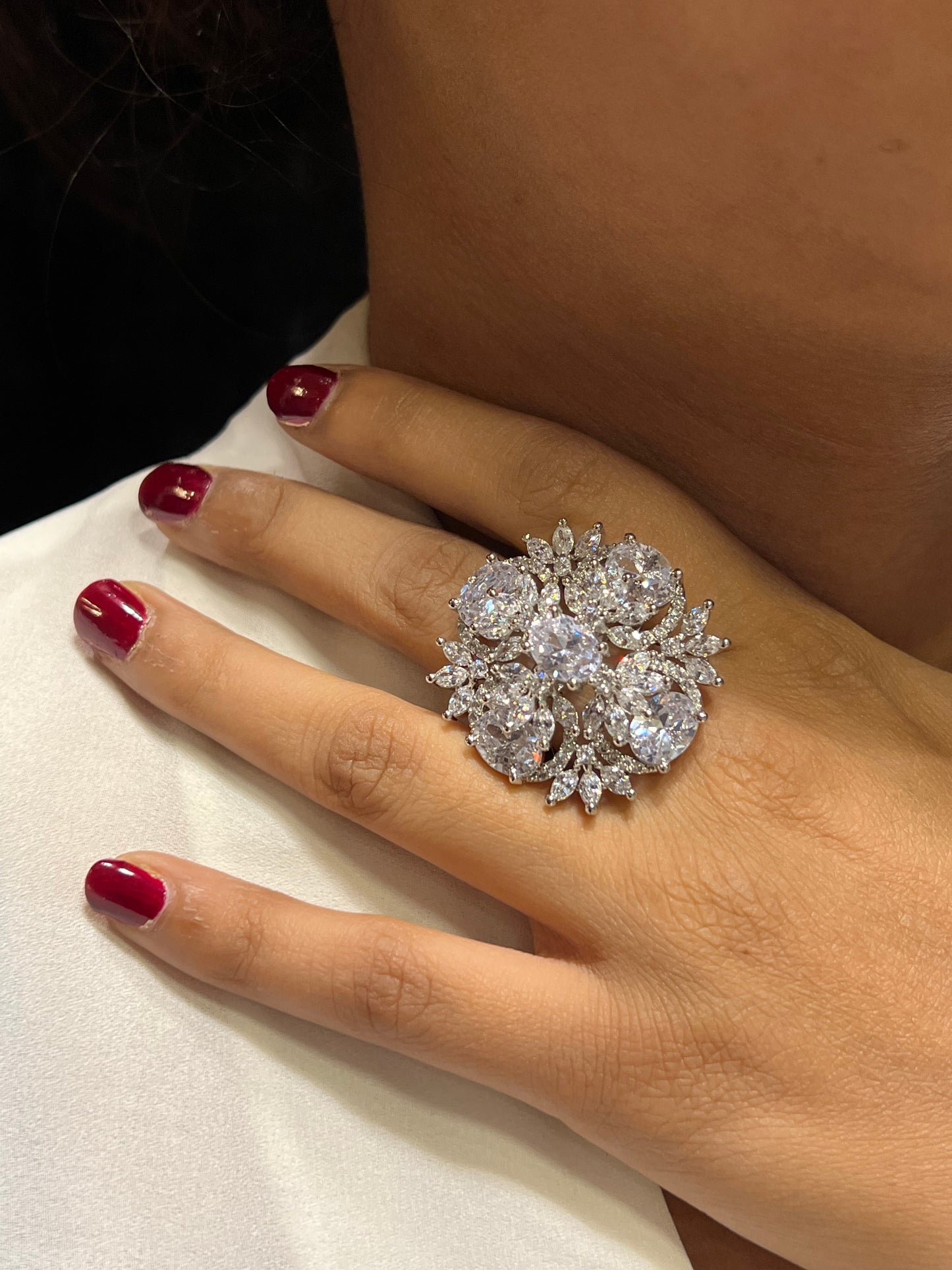 NAYO DIAMOND RING