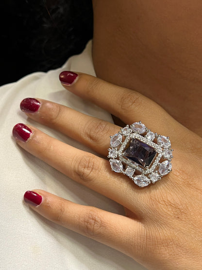 AVNI DIAMOND RING