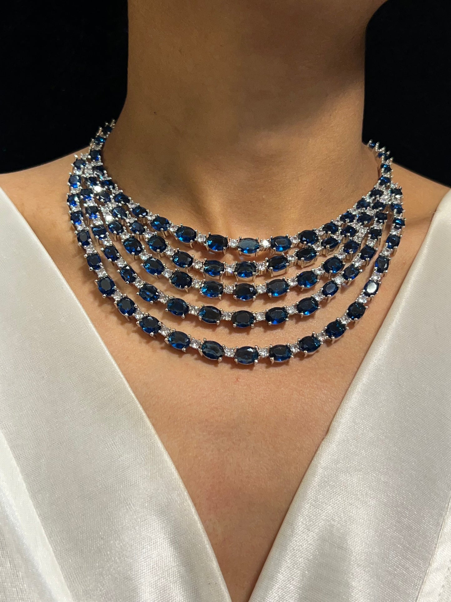 LEY DIAMOND NECKLACE