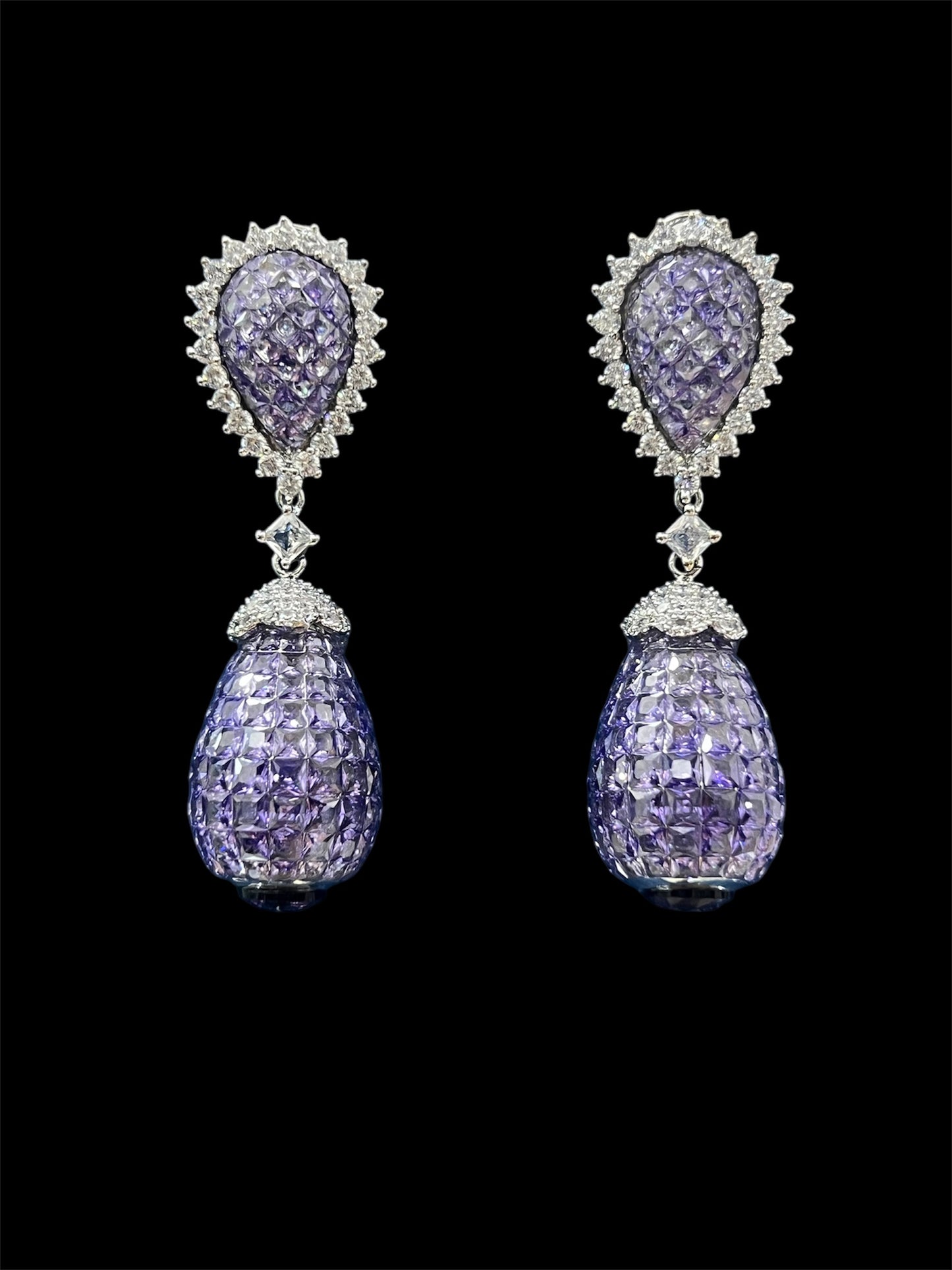 JULIET INVISIBLE STONE DIAMOND EARRING E-1026