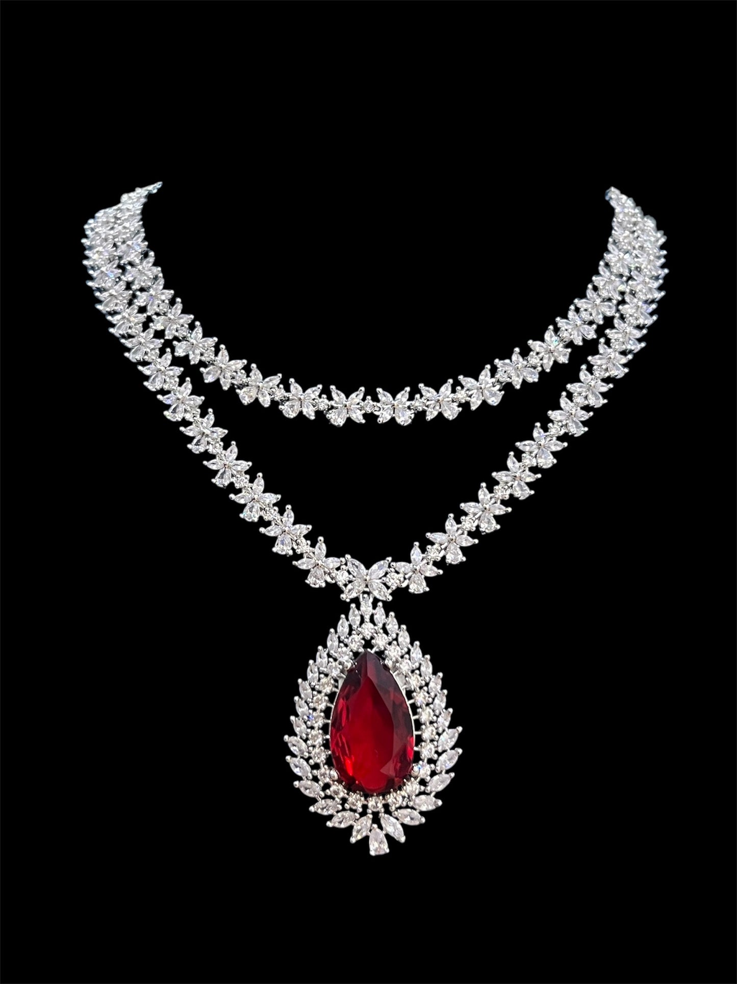 AMAYA DIAMOND NECKLACE N-1482