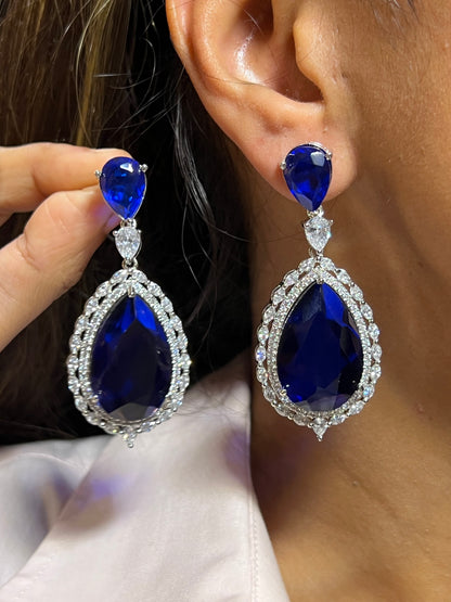 Arshia Diamond Drop Earrings