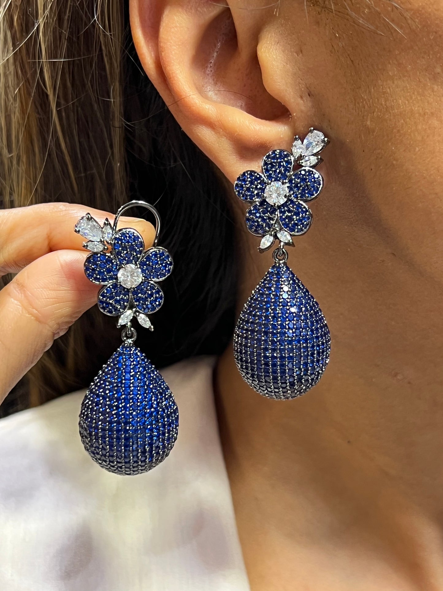 SAZIA DIAMOND NANO EARRING E-1018