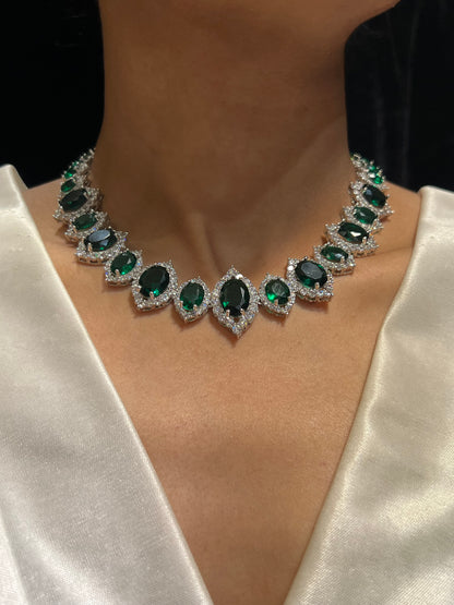 NORA OVAL DIAMOND NECKLACE