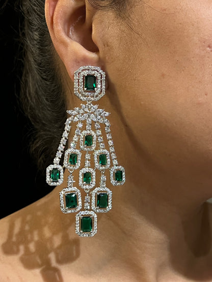 ZAINA DIAMOND EARRING