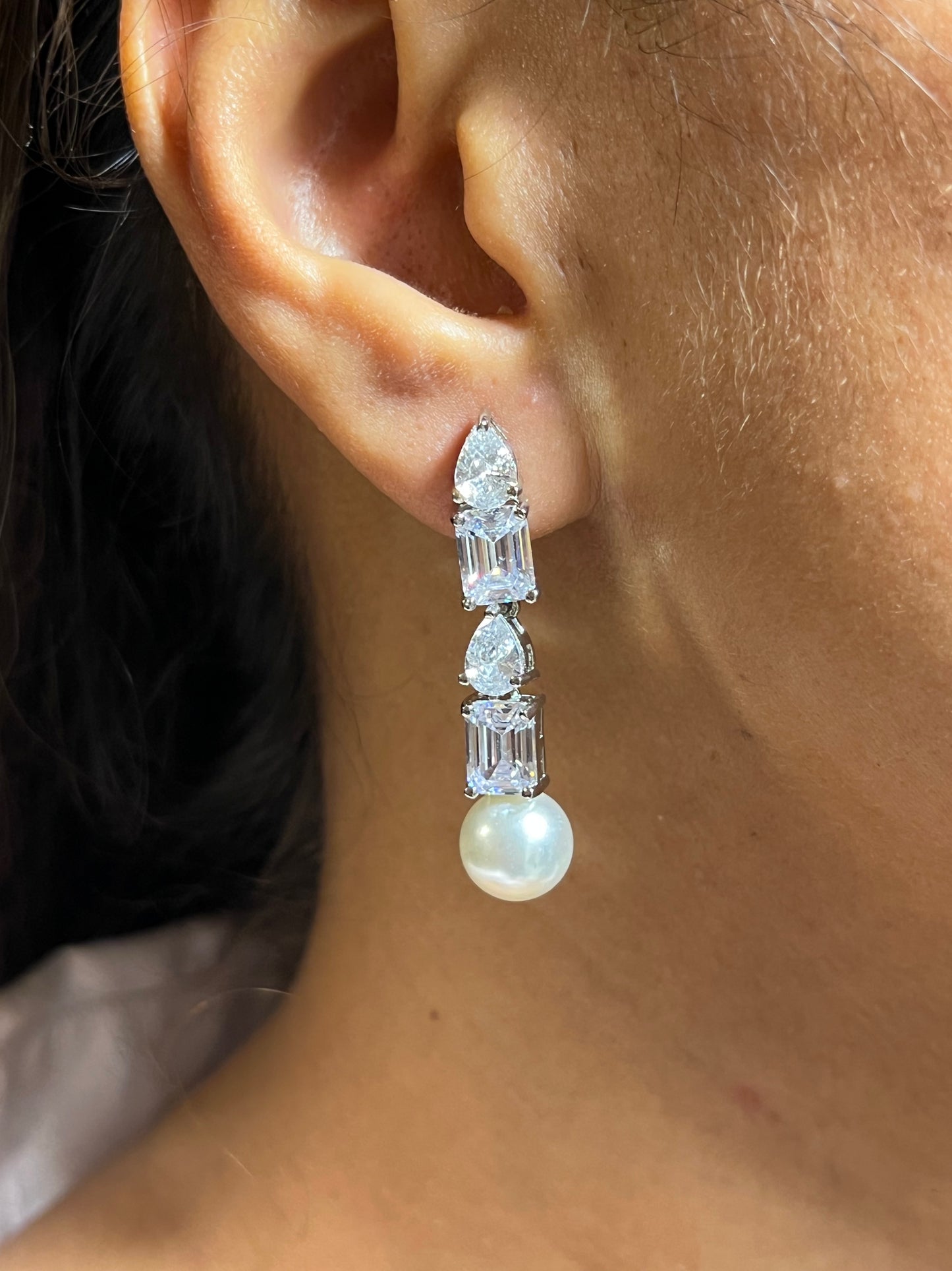 SOHA DIAMOND PEARL NECKLACE