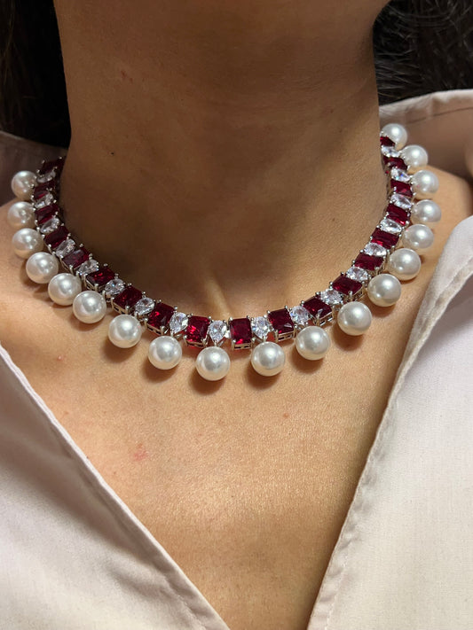 SOHA DIAMOND PEARL NECKLACE