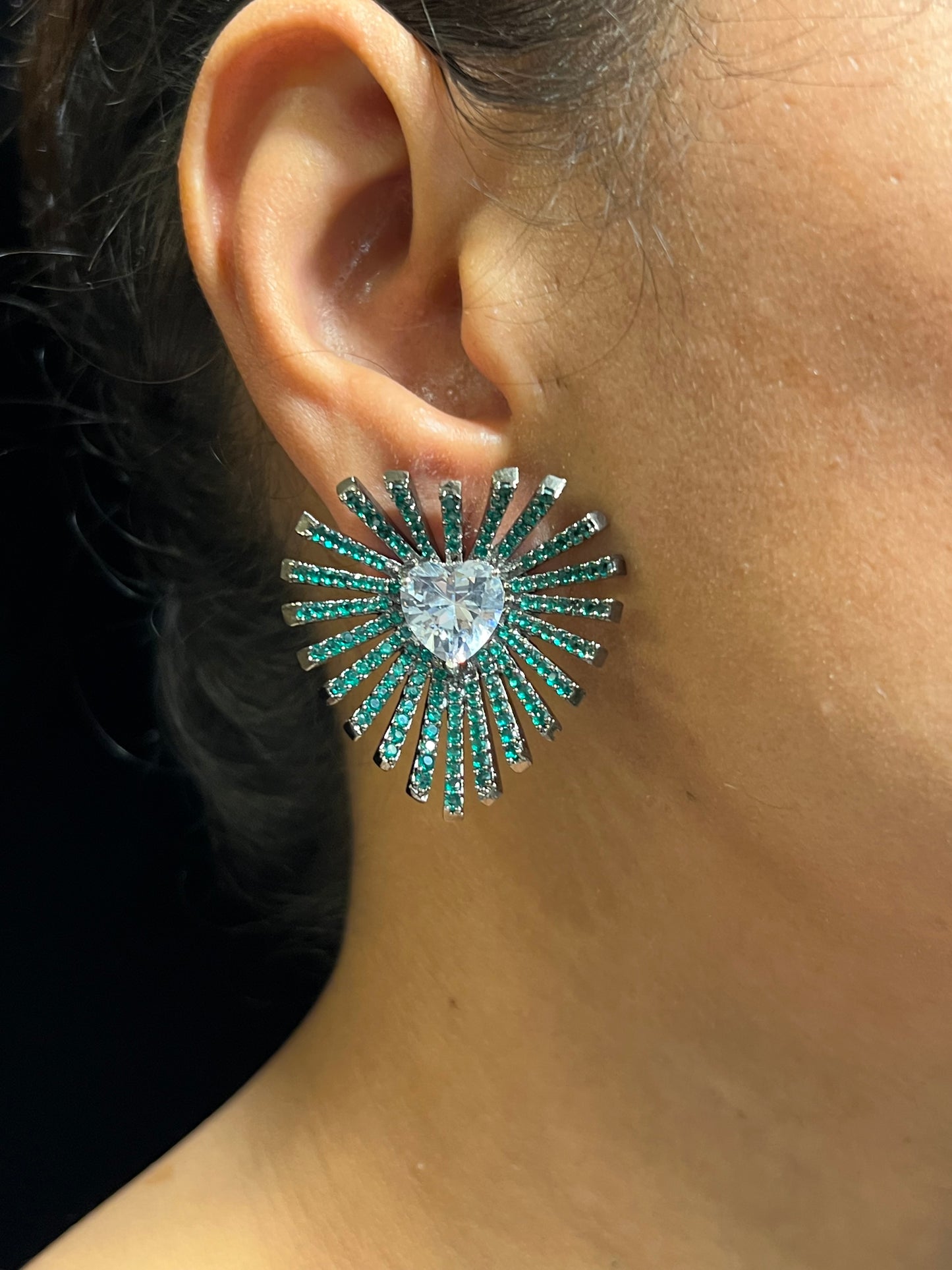 MAYA NANO DIAMOND HOOP EARRING E-1013