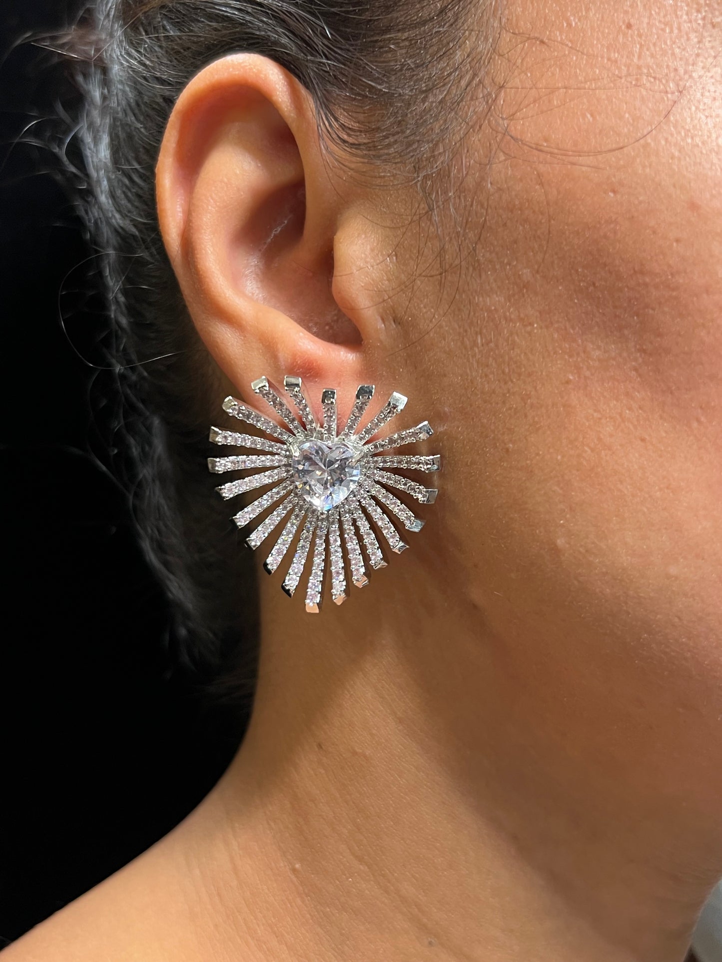 MAYA NANO DIAMOND HOOP EARRING E-1013