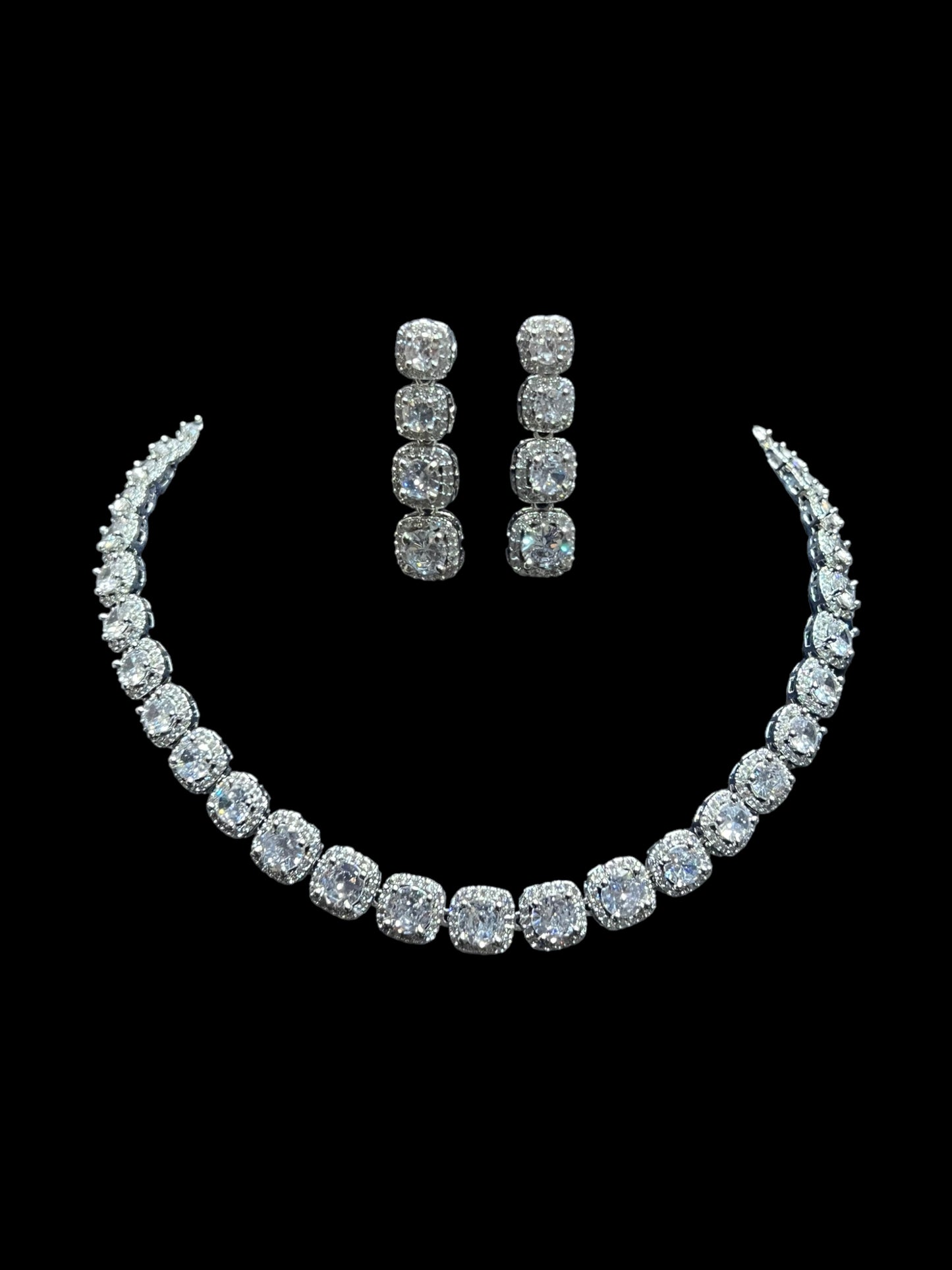 ARAMAYA DIAMOND NECKLACE