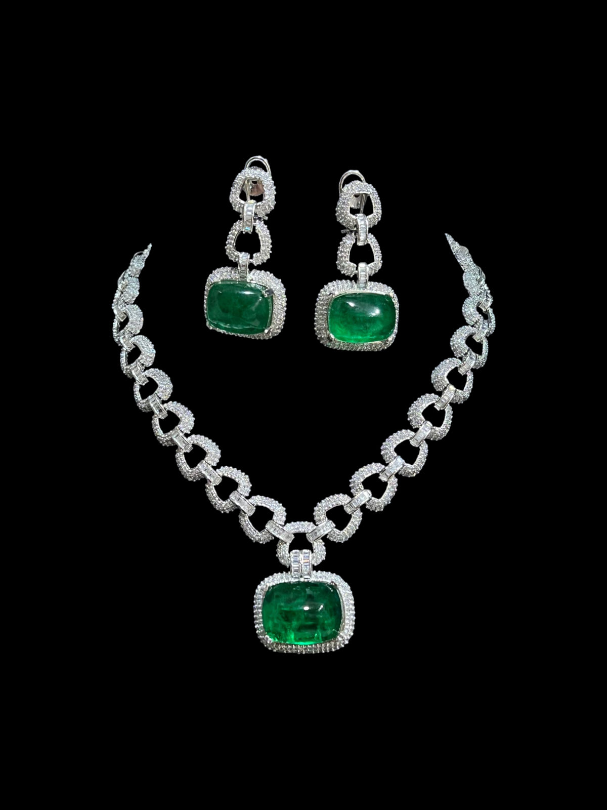 MISU EMERALD CZ NECKLACE