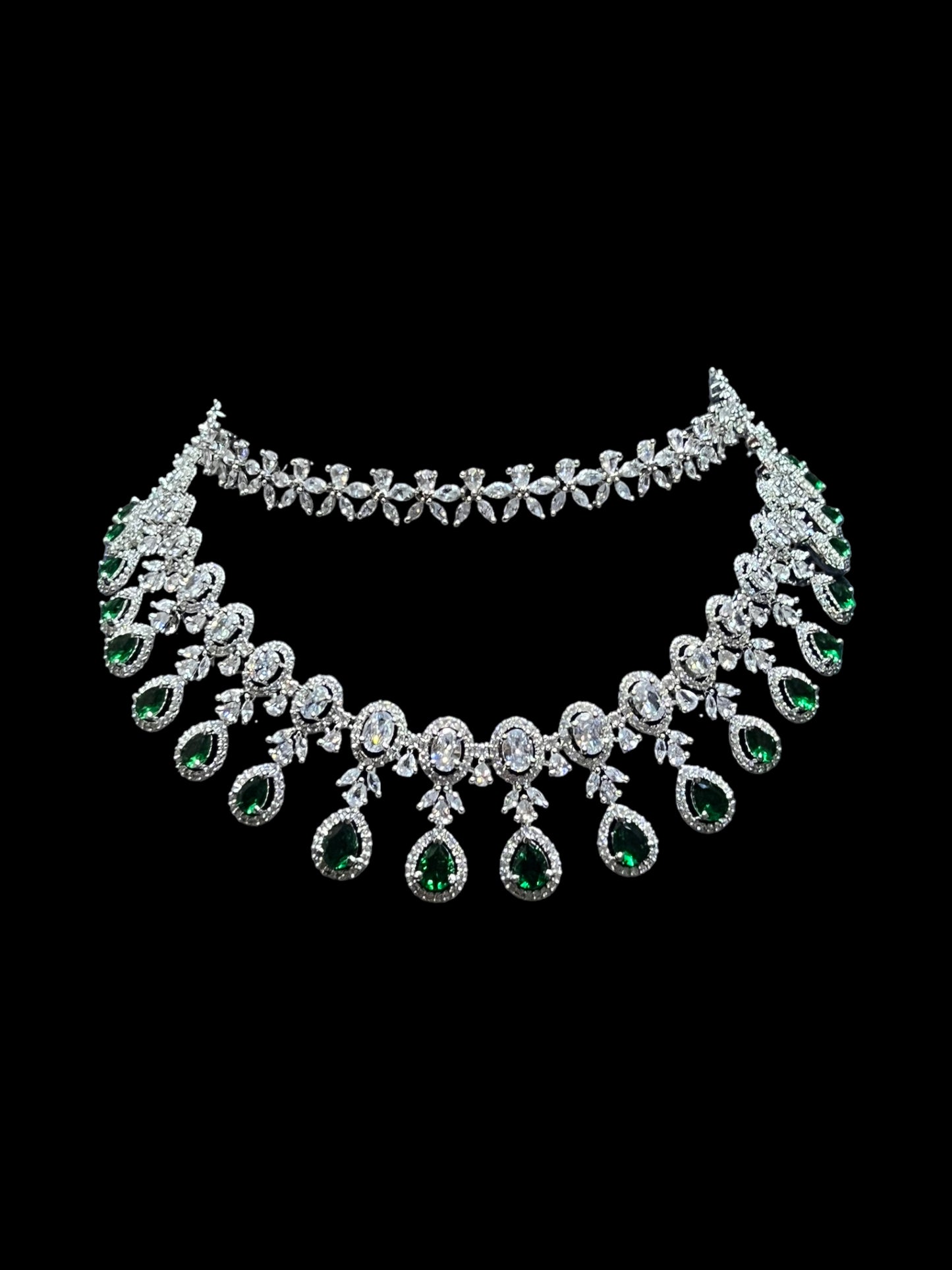 GIZA  DIAMOND NECKLACE