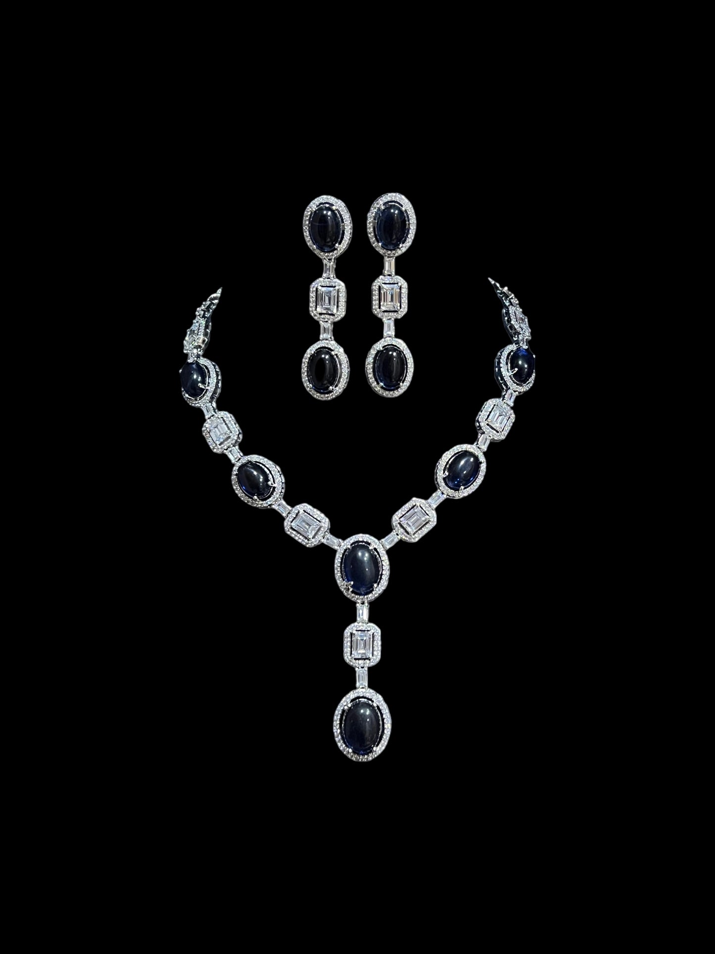 Lara Diamond Necklace