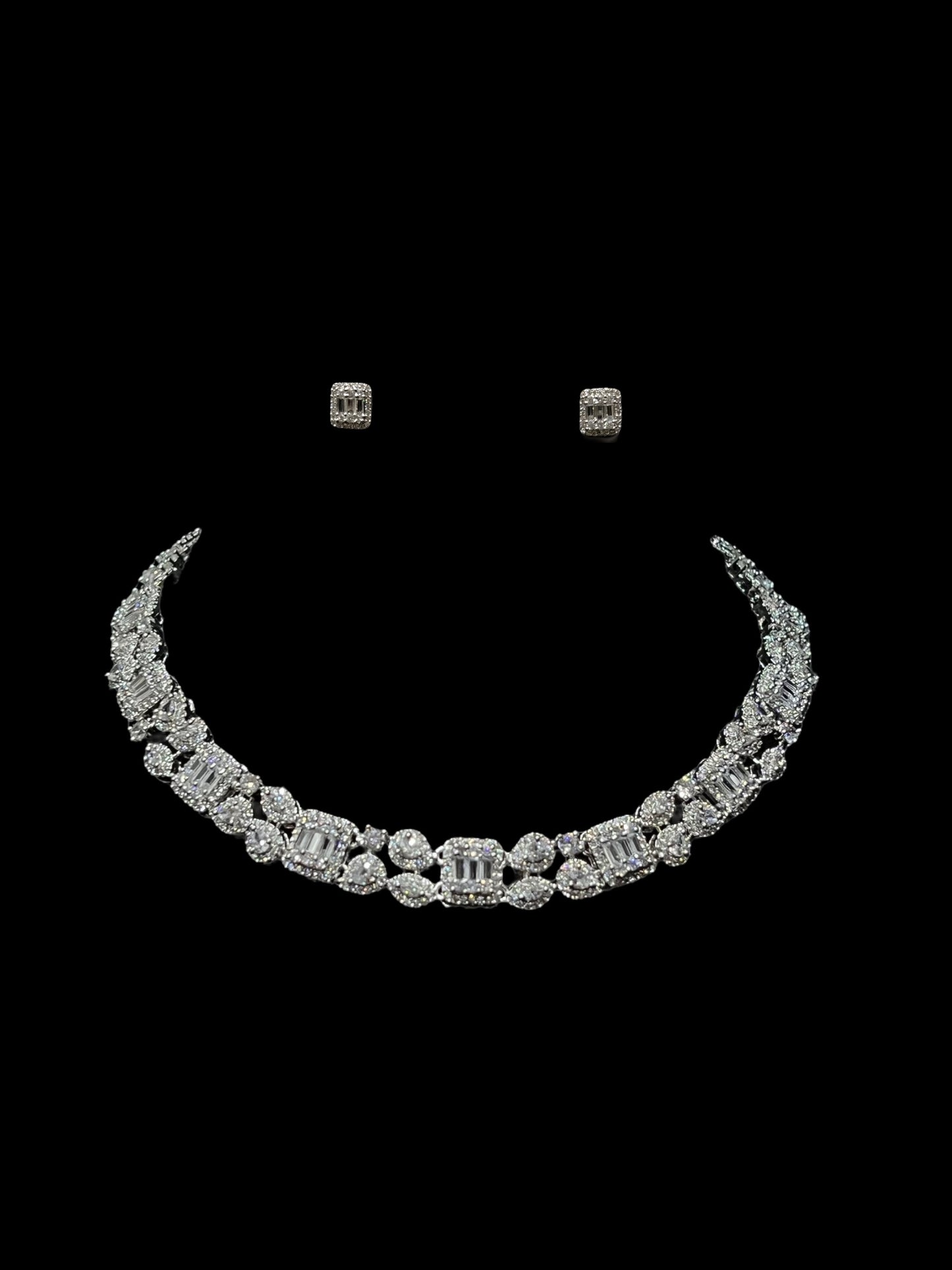 ANNA BAGUETTE DIAMOND NECKLACE N-1047