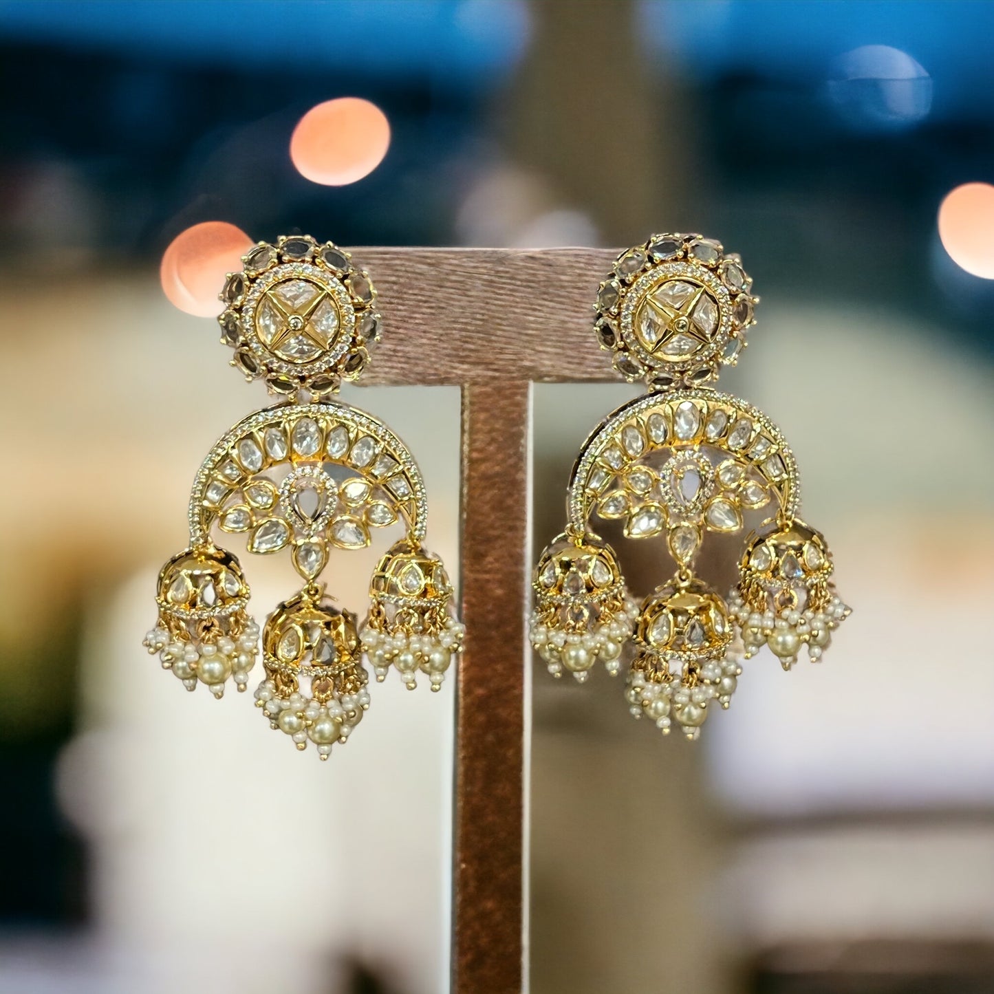 OESHI KUNDAN EARRING
