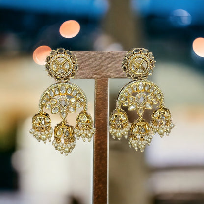 OESHI KUNDAN EARRING