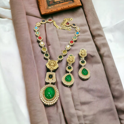 RAJYA SABYASACHI KUNDAN NECKLACE