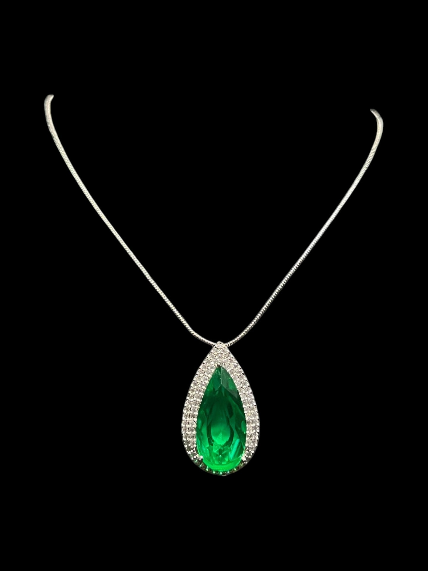 JASLEEN CZ PENDENT