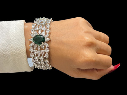 VARINA  DIAMOND BRACELET