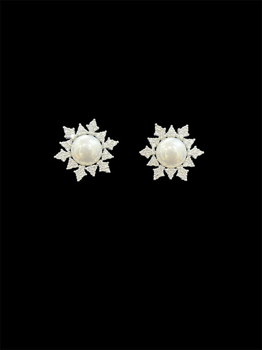 RICHARD PEARL DIAMOND STUD