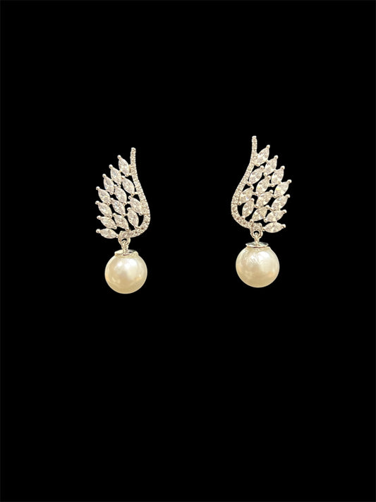 AMARIA DIAMOND STUDS