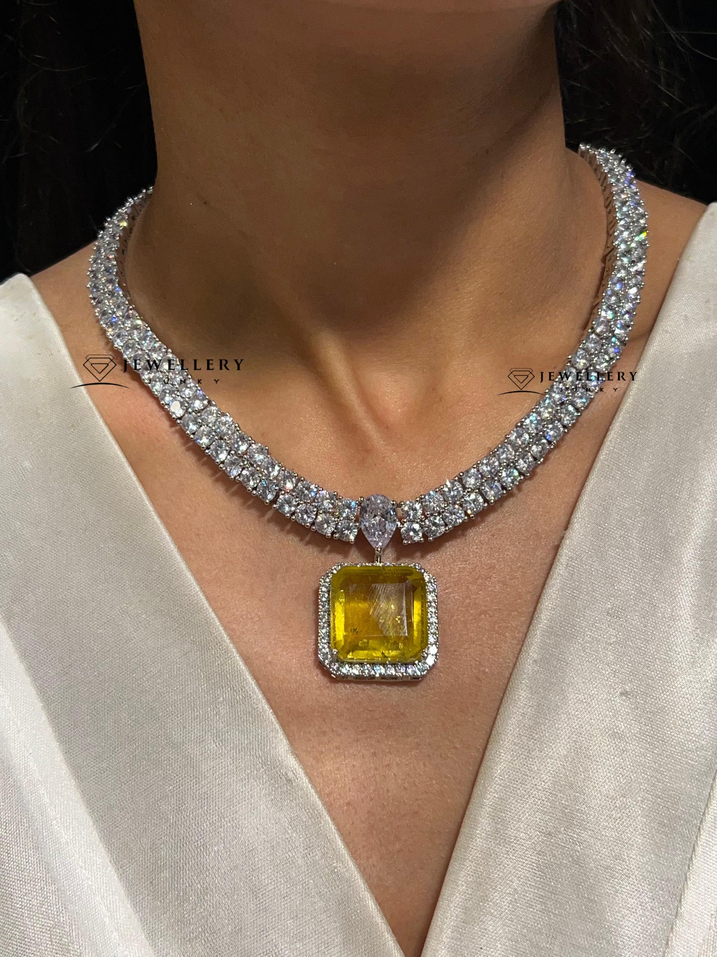HAVEN DIAMOND NECKLACE