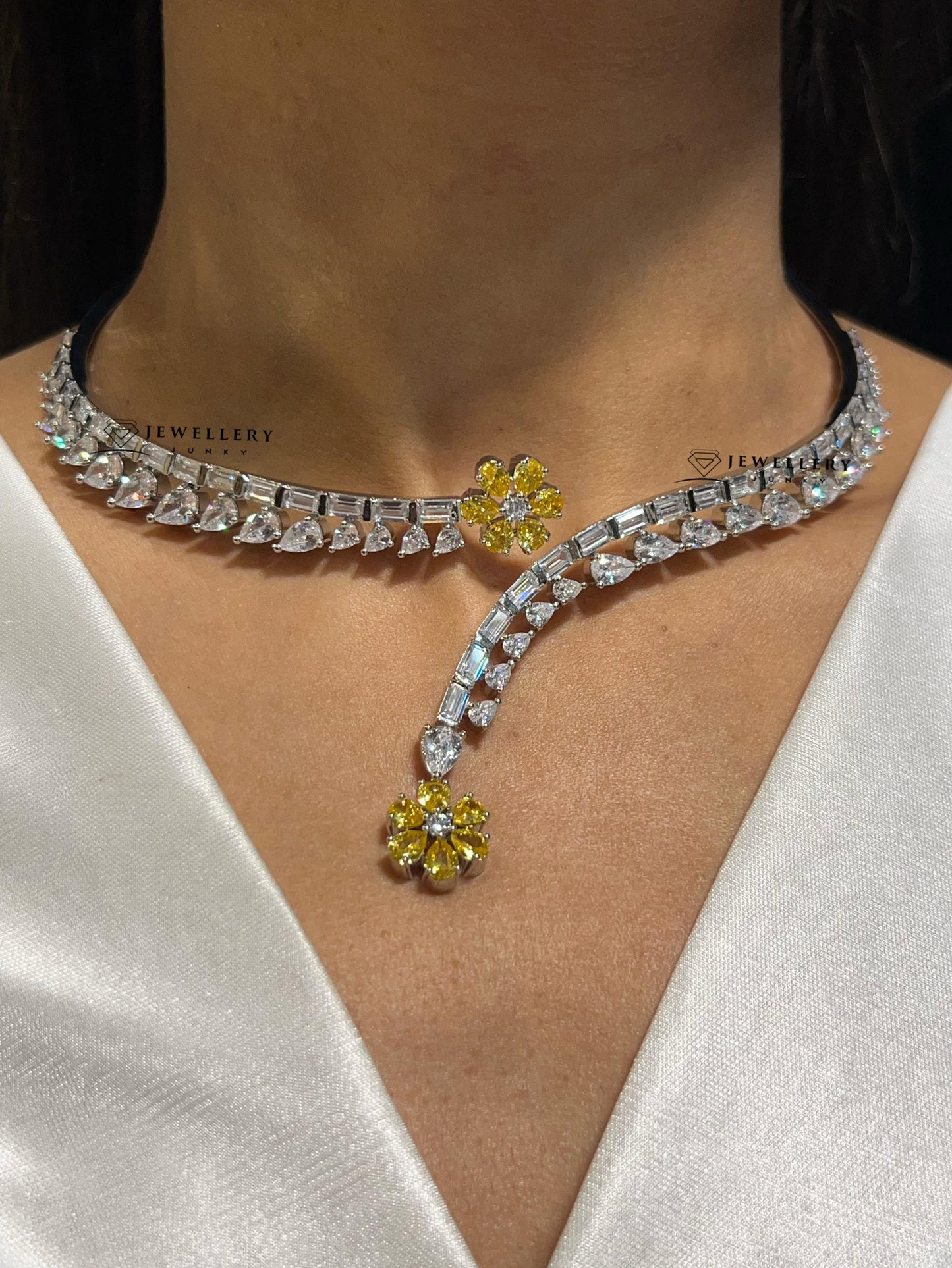 AADYA DIAMOND NECKLACE