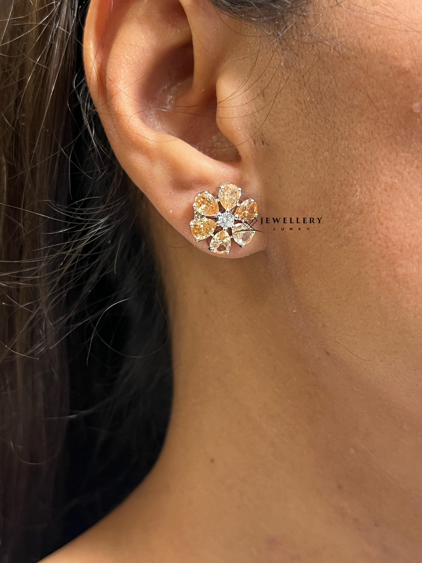 AADYA DIAMOND NECKLACE