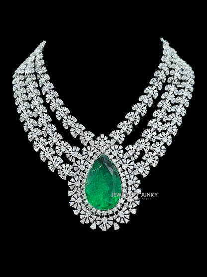 EESHA  DIAMOND NECKLACE