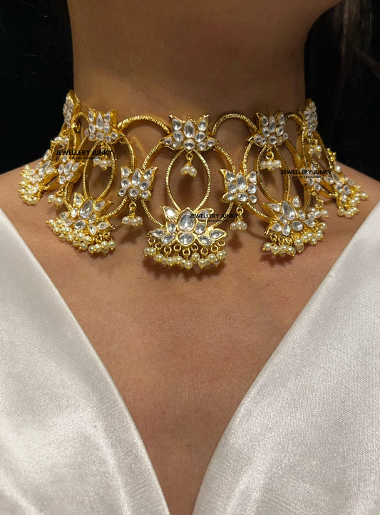 SHIFA LOTUS KUNDAN NECKLACE