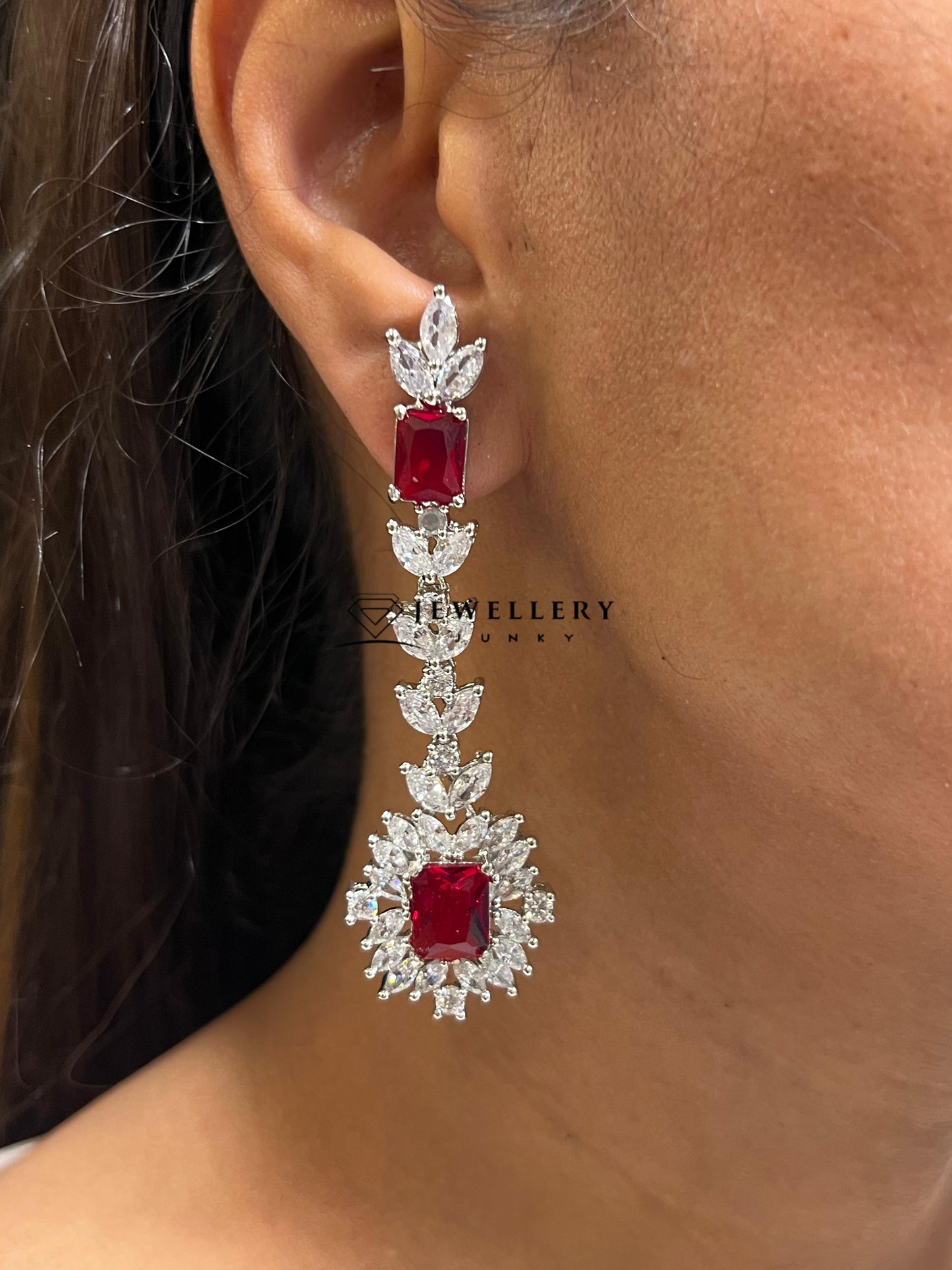 HRITIKA DIAMOND NECKLACE